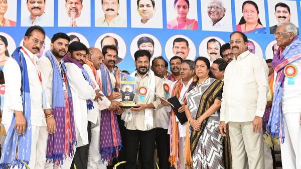  ఆ మెడికల్ కాలేజీకి బాపూజీ పేరు.. రుణం తీర్చుకుంటానన్న సీఎం రేవంత్