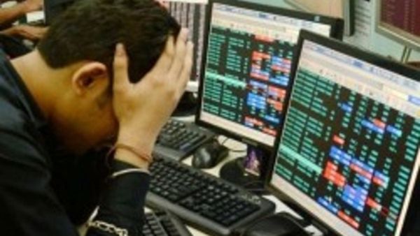 Stock Market : భారతీయ స్టాక్ మార్కెట్ పతనం.. లాభాల నుండి నష్టాల వైపు ఎందుకంటే!