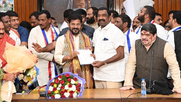 కుల గణనను వ్యతిరేకించడం అంటే బీసీల హక్కులకు అడ్డుపడటమే: సీఎం రేవంత్ రెడ్డి.