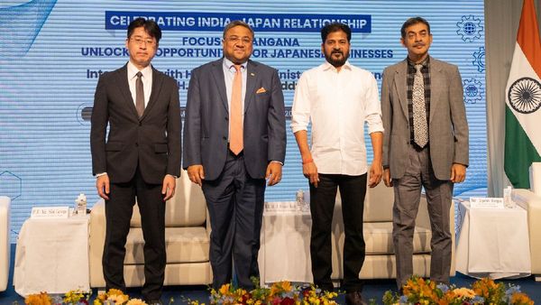 'తెలంగాణ రైజింగ్': పెట్టుబడులకు జపాన్‌ పారిశ్రామికవేత్తలకు సీఎం రేవంత్ రెడ్డి పిలుపు!