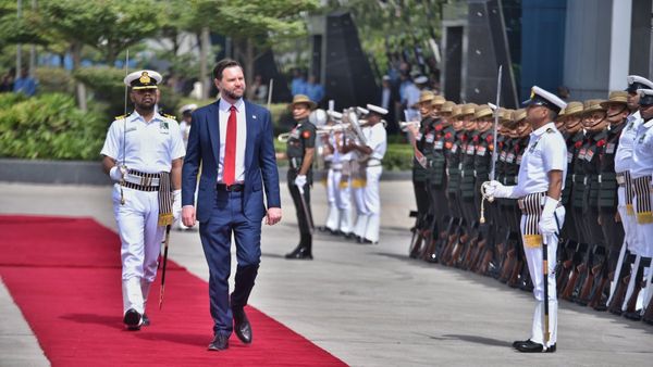 JD Vance: ఢిల్లీలో అమెరికా ఉపాధ్యక్షుడు జేడీ వాన్స్-రాత్రికి మోడీతో డిన్నర్..!