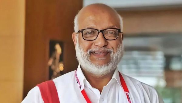 సీపీఎం జాతీయ ప్రధాన కార్యదర్శిగా.. : `పినరయి`కి ఆ మినహాయింపు