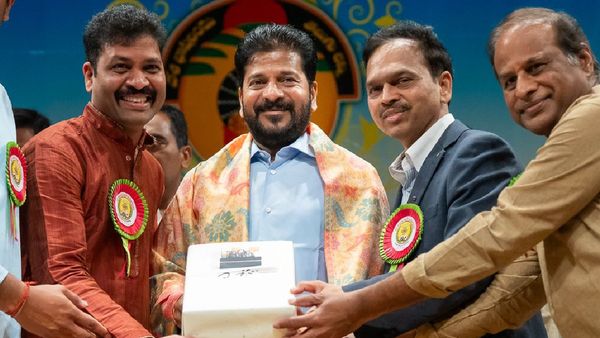 తెలంగాణ అభివృద్ధిని అడ్డుపడే శక్తులు బీఆర్ఎస్, బీజేపీలే: సీఎం రేవంత్ రెడ్డి