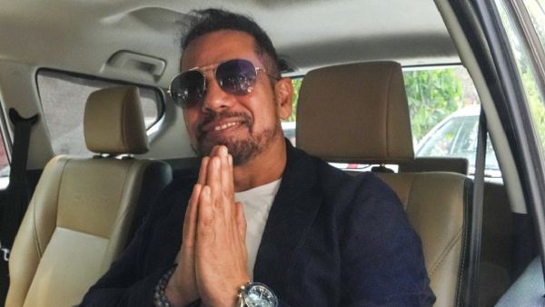 బీజేపీలో ఉంటే నాకు ఈ పరిస్థితి ఉండేది కాదు.. రాజకీయాల్లోకి వస్తున్నా : రాబర్ట్ వాద్రా