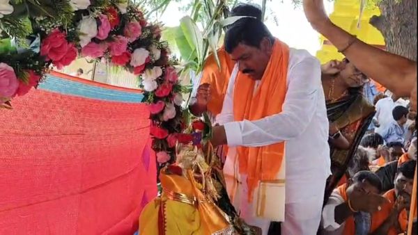 వివాదంలో వైసీపీ ఎమ్మెల్యే ? సీతమ్మకు తాళి..! హిందూ సంఘాల పైర్..!