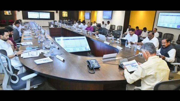 'ఉర్సా' వివాదం, తెర వెనుక - ఏది నిజం..!!