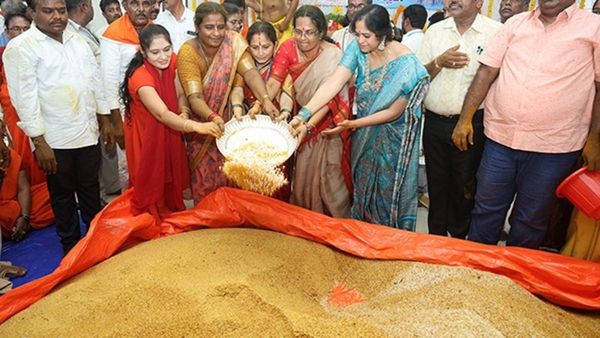 లక్ష మందికి ముత్యాల తలంబ్రాలు, కంకణం: ప్యాకింగ్ ప్రారంభించిన టీటీడీ