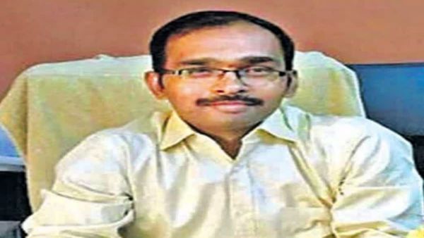 వాసుదేవ రెడ్డి రిలీవ్ వెనుక- మద్యం స్కాం విచారణ వేళ..!!