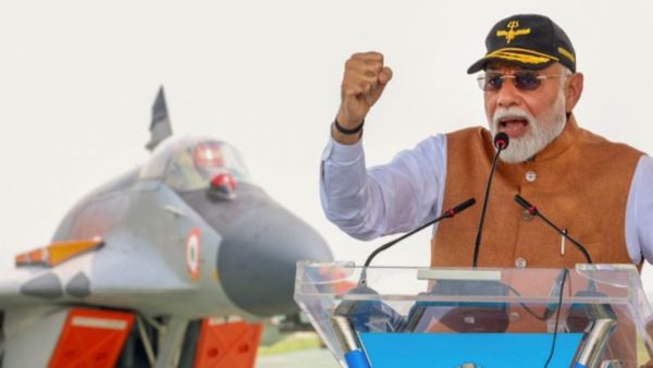 ఘర్ మే ఘుస్ కే మారేంగే: పాక్..ప్రశాంతంగా జీవించదు.. మహా వినాశనం తప్పదు