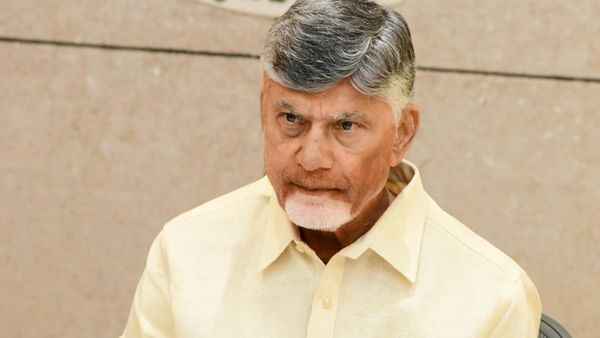 చంద్రబాబు ఆకస్మిక తనిఖీలకు డేట్ ఫిక్స్..! పథకాలపై ఆ ఫీడ్ బ్యాక్ తో..!