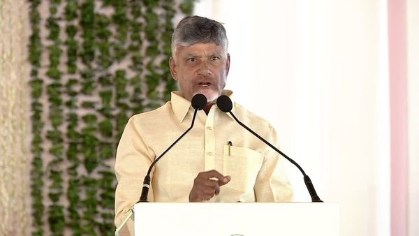 అణిచి వేయండి, హమ్ ఆప్ కే సాత్ హై- మోదీకి చంద్రబాబు భరోసా..!!