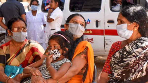 మళ్లీ వచ్చేసింది..దేశంలో మరోసారి కరోనా కలకలం ..పెరుగుతున్న మృతుల సంఖ్య