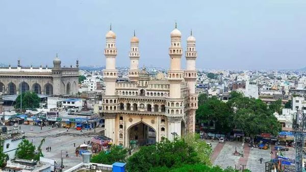 హైదరాబాద్​ లో పేలుళ్లకు భారీ కుట్ర.. ఉగ్రవాదులతో లింక్స్ ఉన్న ఇద్దరు అరెస్ట్..!