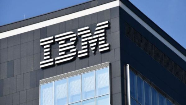 భారీగా లేఆఫ్స్ ప్రకటించిన IBM?