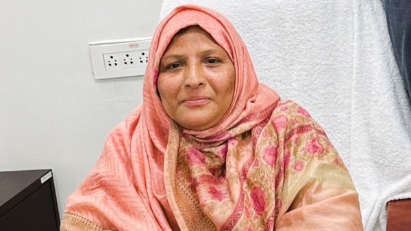 Zakia Khanam: టీడీపీని కాదని బీజేపీలో చేరిన వైసీపీ ముస్లిం ఎమ్మెల్సీ.. !