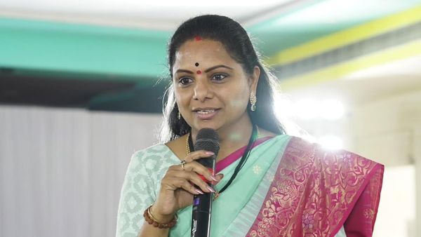 నా నిర్ణయం ఇదే.. కేసీఆర్ కు తెగేసి చెప్పిన కవిత! 