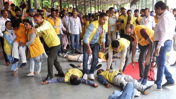 హైదరాబాద్‌లో 