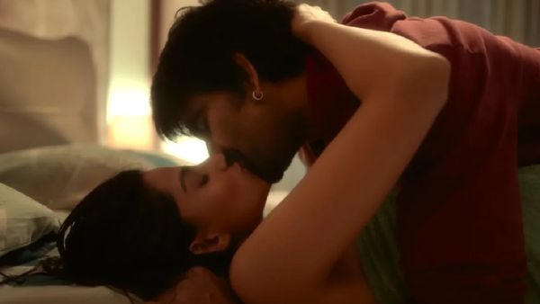 ఆ హీరోయిన్‌తో ముద్దు సీన్ కోసం రవితేజ దర్శకుడిని ఒత్తిడి చేశాడా...?