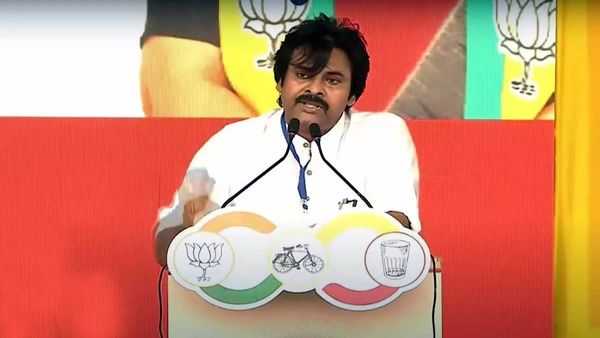  ప్రధాని సమక్షంలో పవన్ ఎమోషనల్..!!