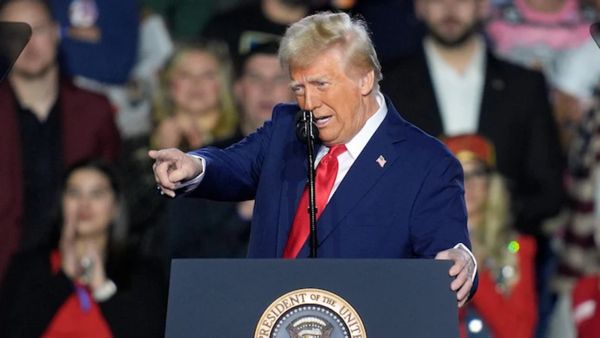 లాహోర్‌ ను విడిచి వెళ్లిపోండి.. ప్రజలకు అమెరికా సంచలన ప్రకటన