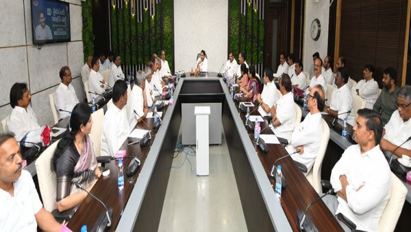  నాలో మార్పు తెచ్చింది చంద్రబాబే, ఇక నుంచి - జగన్ కీలక ప్రకటన..!!