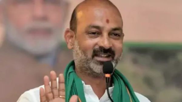 యుద్దప్రాంతంలో చిక్కుకున్న 23మంది తెలుగు విద్యార్థులు; కేంద్రమంత్రి ఆదేశం