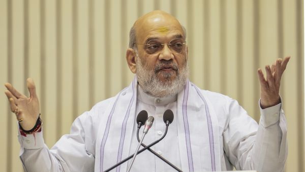 ఆ నీళ్లను మళ్లిస్తాం.. పాక్ నీటి కొరతతో అల్లాడిపోవాల్సిందే: అమిత్ షా