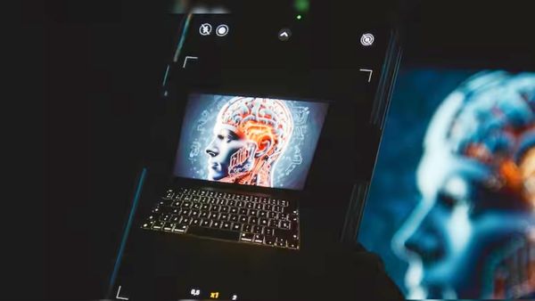 మనిషి మెదడుని తినేస్తున్న చాట్ జీపీటీ.. సంచలన రిపోర్టు వెలుగులోకి..?