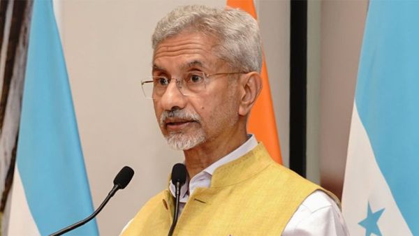 ఆ ఒక్క కారణంతోనే పాక్ తో సీజ్ ఫైర్.. ! అమెరికా వెబ్ సైట్ తో జైశంకర్..!