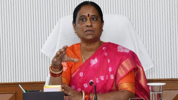 భద్రకాళీ బంగారు బోనం వివాదంపై, సొంతపార్టీ నేతలపై మంత్రి కొండా సురేఖ ఘాటువ్యాఖ్యలు