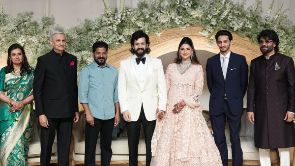 అంగరంగ వైభవంగా అఖిల్ - జైనాబ్ రిసెప్షన్.. పిక్స్ వైరల్ !