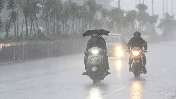 తెలంగాణలో నేడు ఆ జిల్లాల్లో భారీ వర్షాలు.. ఎల్లో అలర్ట్  ? 