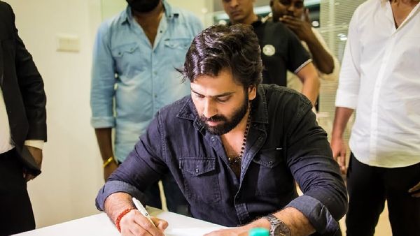 వినూత్న కార్యక్రమం చేపట్టిన యంగ్ హీరో