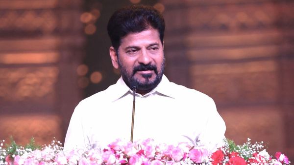 టాలీవుడ్ కు టార్గెట్ పెట్టిన రేవంత్..!!