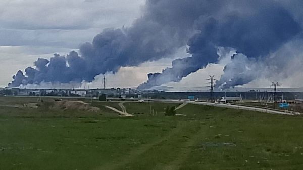 రష్యాను చావుదెబ్బ కొట్టిన ఉక్రెయిన్.. డ్రోన్ల దాడితో 40 యుద్దవిమానాలు..!