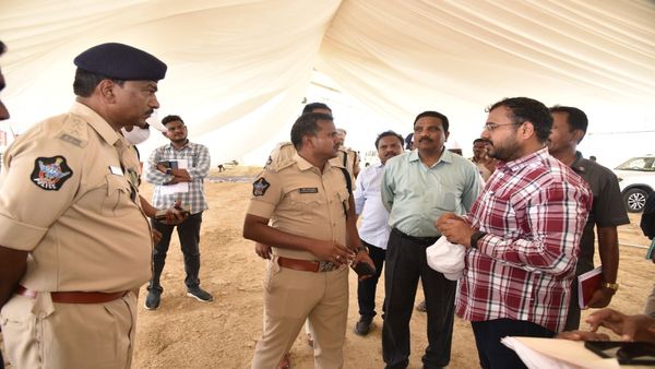 రాజధాని అమరావతి గ్రామాల్లో పండగ వాతావరణం