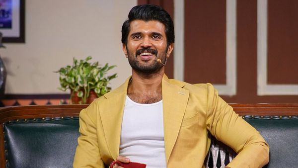 బుక్ అయిన విజయ్ దేవరకొండ
