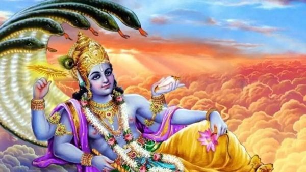 నేడే తొలి ఏకాదశి: లక్ష్మీ కటాక్షం కావాలంటే చెయ్యవలసిన, చెయ్యకూడని పనులివే!!