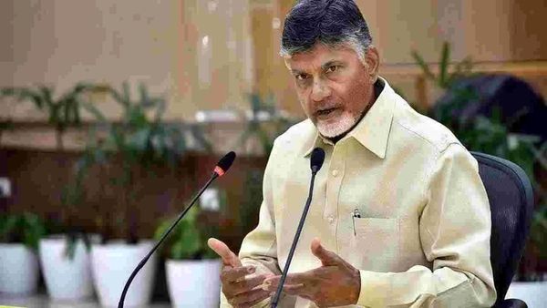 ఏపీ ప్రభుత్వం శుభవార్త.. మూడు నెలలకోసారి తల్లిదండ్రుల అకౌంట్లోకి డబ్బులు