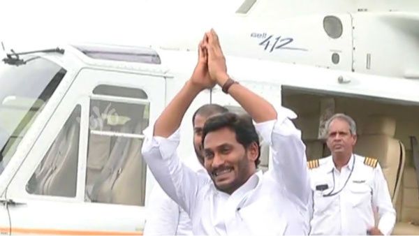 నెల్లూరు టూర్ వేళ జగన్ కు మరో షాక్ ? ఆ కండిషన్ కు ఒప్పుకుంటేనే ?