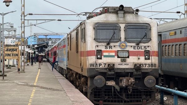 కాచిగూడ నుంచి కొత్తగా `డైలీ ఎక్స్ ప్రెస్`- హాల్ట్ స్టేషన్లు