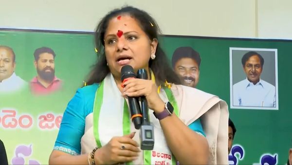 జాగృతిలో జోరు పెంచిన కవిత.. రంగం సిద్ధం!  (వీడియో)