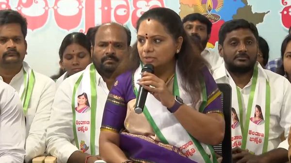 బీసీ రిజర్వేషన్లపై ఆర్డినెన్స్.. జాగృతి విజయమే: ఎమ్మెల్సీ కవిత