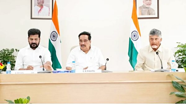 జల వివాదంపై కీలక నిర్ణయాలు తీసుకున్న తెలుగు రాష్ట్రాల సీఎంలు 
