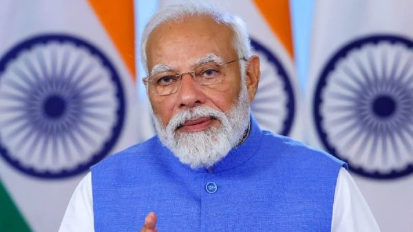 ప్రధాని మోదీ భవితవ్యంపై చర్చ