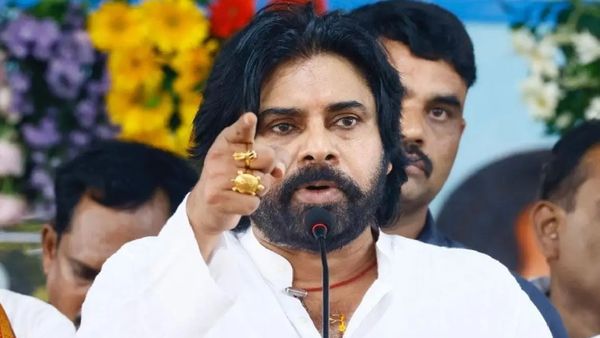 అప్పుడు అలా.. ఇప్పుడు ఇలా .. పవన్ 2.O చూపిస్తున్నారా ?