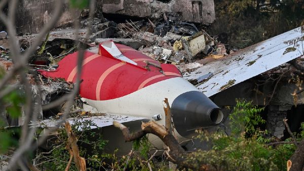 AAIB తాత్కాలిక నివేదికపై ఎయిర్ ఇండియా సీఈఓ షాకింగ్ కామెంట్స్..!