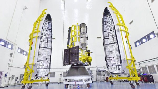 ISRO News: జూలై 30న NISAR ప్రయోగం: ఈ ఉపగ్రహం ప్రత్యేకతలు ఇవే..!!