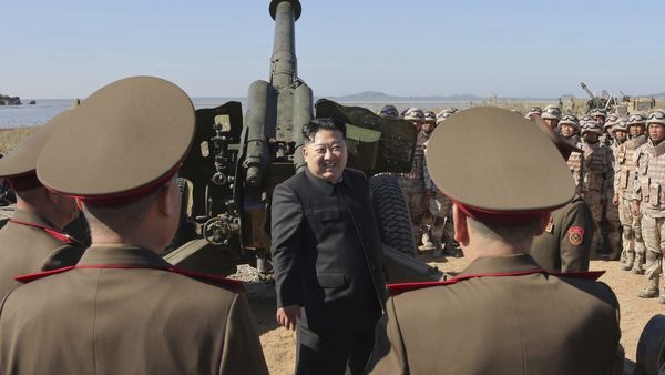 North Korea: కిమ్ సంచలన నిర్ణయం.. రష్యాకు 30 వేల అదనపు సైనికులు!