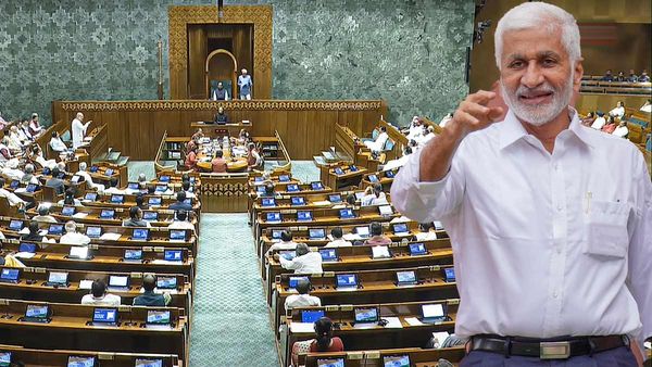 అర్ధరాత్రి వరకూ పనిచేసిన లోక్ సభ...! ముచ్చటపడిన సాయిరెడ్డి..!